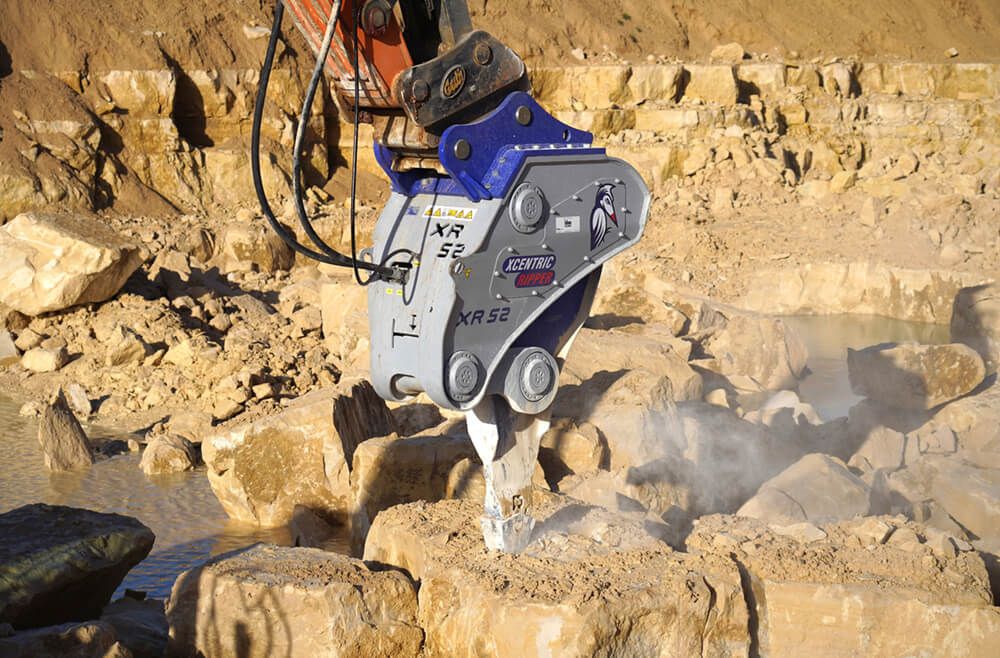 Hydraulic_Rippers_1.jpg Hydraulic_Rippers_1.jpg